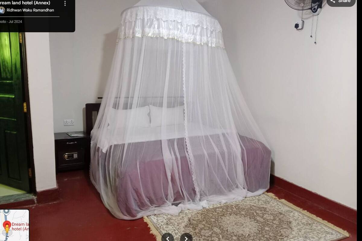 Standard Double Room | In-room safe, desk, laptop workspace, free WiFi