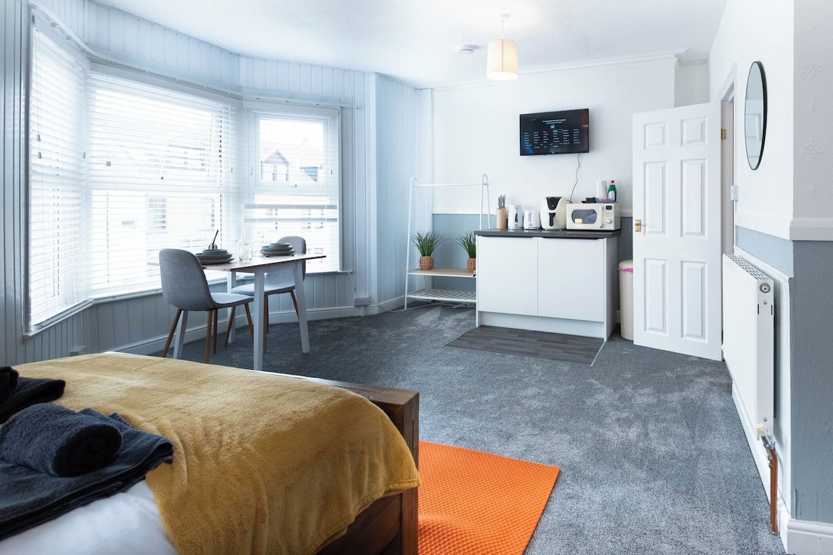 Tavanomainen studio, 1 parisänky | Ilmainen Wi-Fi