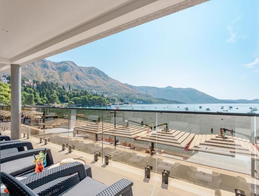 Deluxe-Doppelzimmer, Balkon, Meerblick | Terrasse/Patio