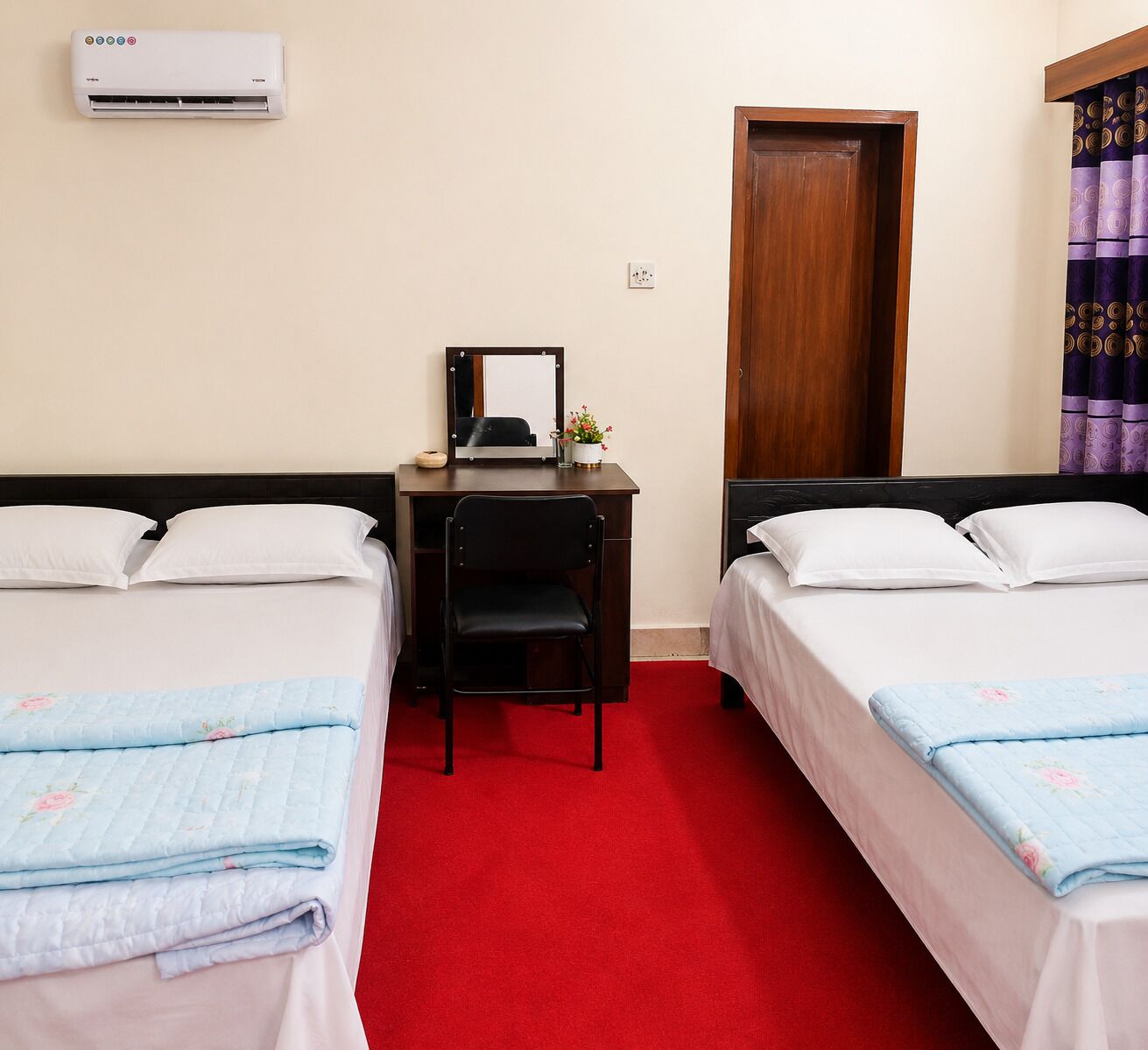 In-room safe, WiFi