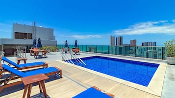 Apartamento básico | Piscina
