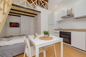 Dining - Clit1: Bright Loft Near Loreto (Milano)
