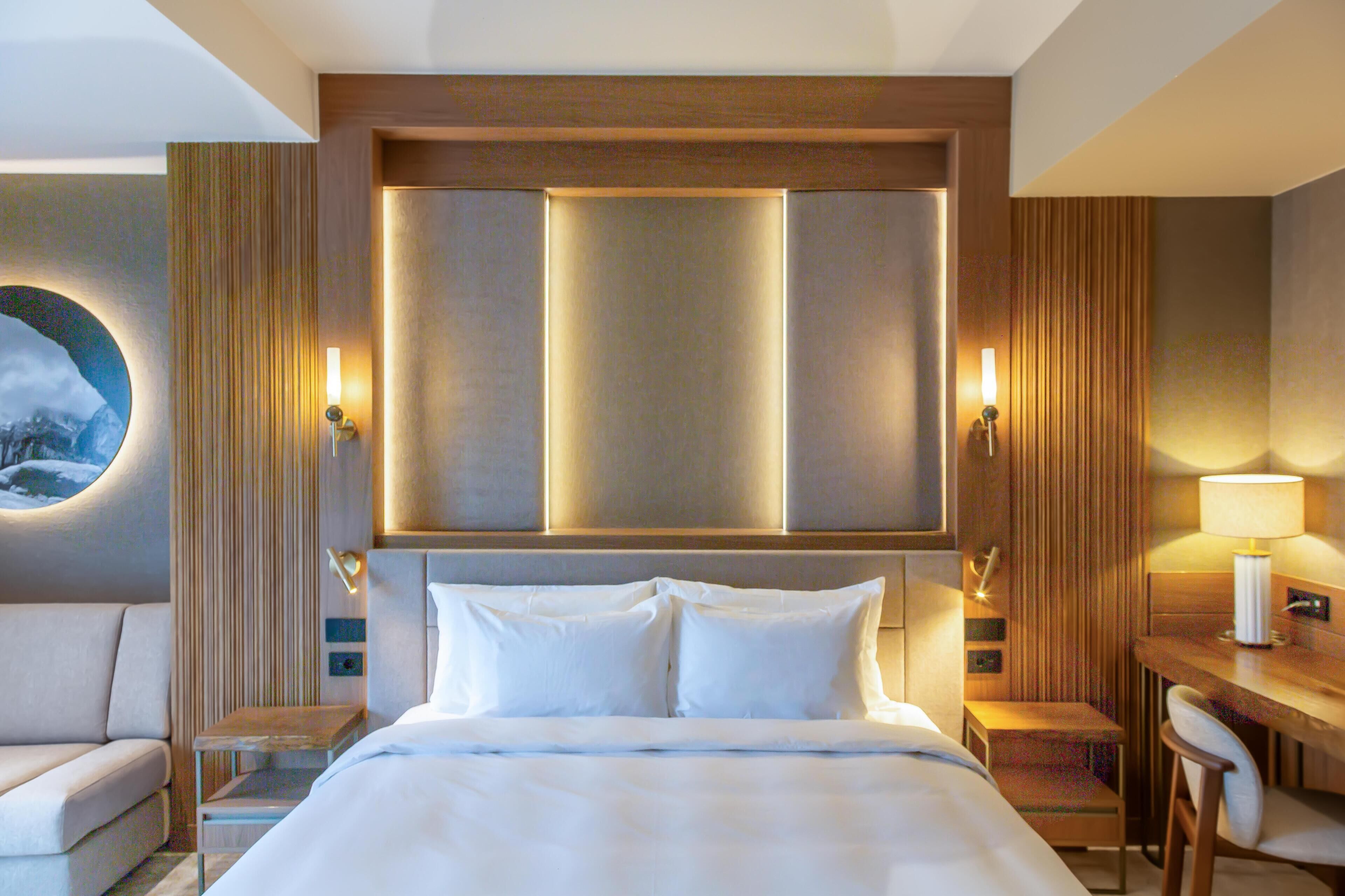 Kamar Premium, teras, pemandangan gunung | Seprai antialergi, minibar, brankas, dan meja kerja