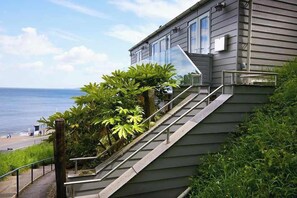 Property grounds - Sea View Haven - Stunning Sea Views (North Yorkshire)
