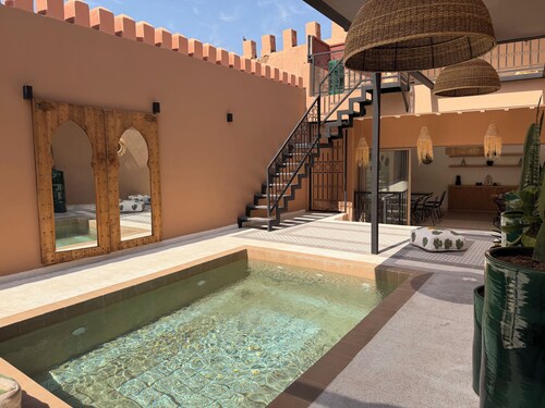 riad 16 art 