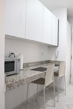 Private kitchen - Modern Loft | Huge Terrace | Parking & WiFi (David)