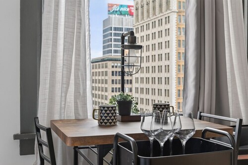 Downtown Bham. Studio. Rooftop. Parking