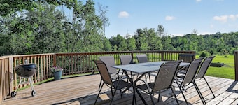 Peaceful Door County Retreat | Between Fish Creek & Egg Harbor | Sleeps 7