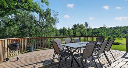 Peaceful Door County Retreat | Between Fish Creek & Egg Harbor | Sleeps 7