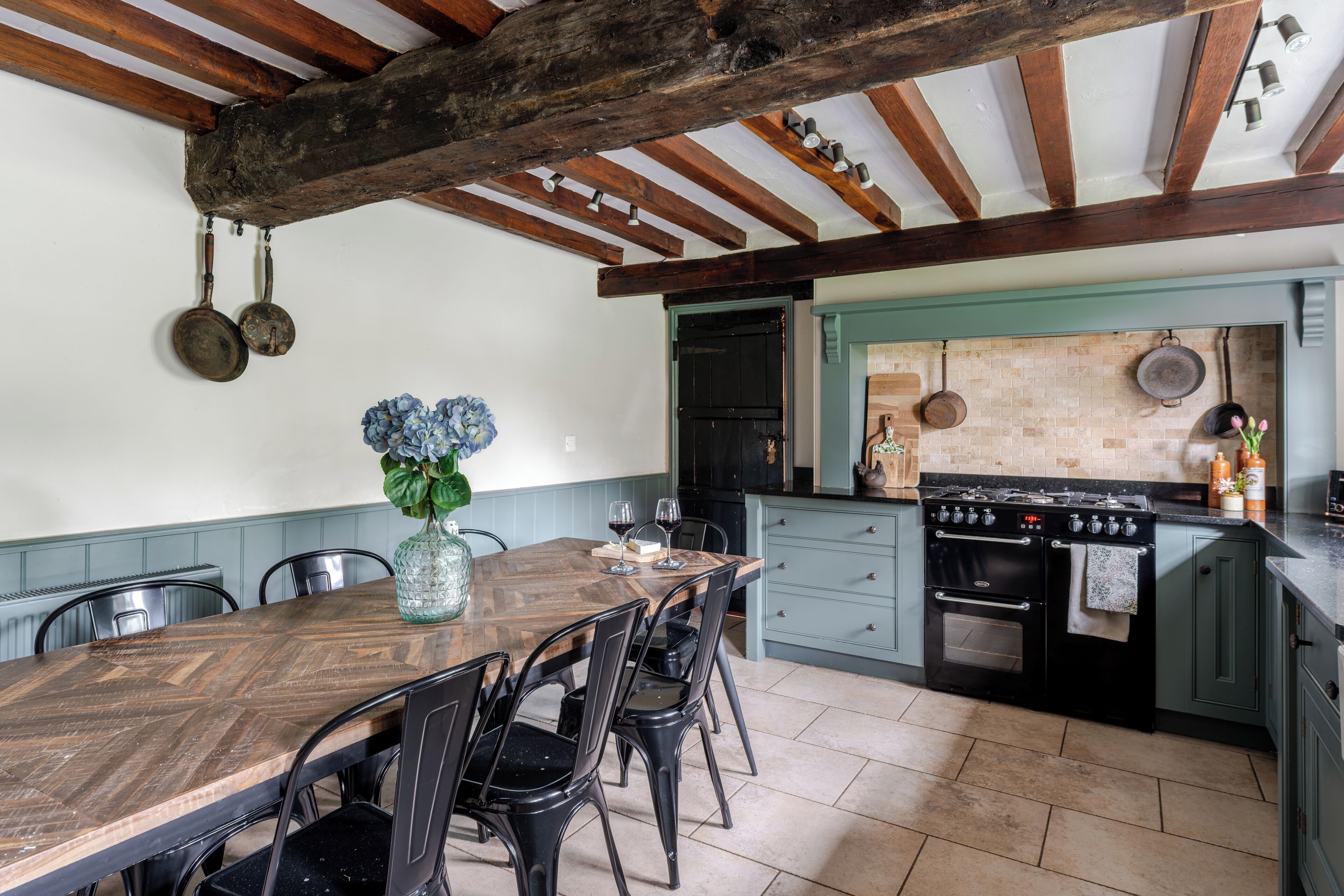 Casa de lujo, se aceptan mascotas, vista al jardín | Cocina privada