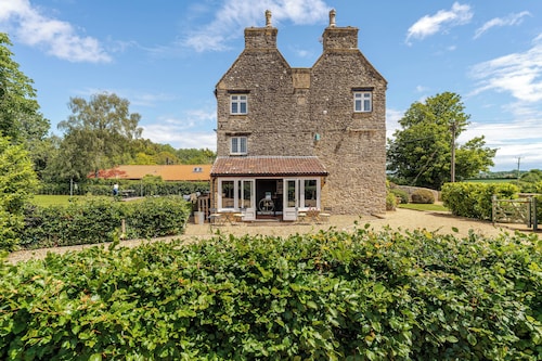 ParkHouse Farm House
