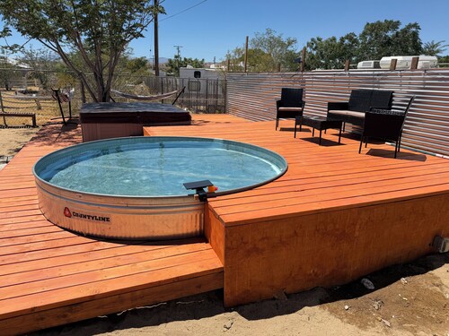 Charming 3-bedroom bed & breakfast in Joshua Tree with AC