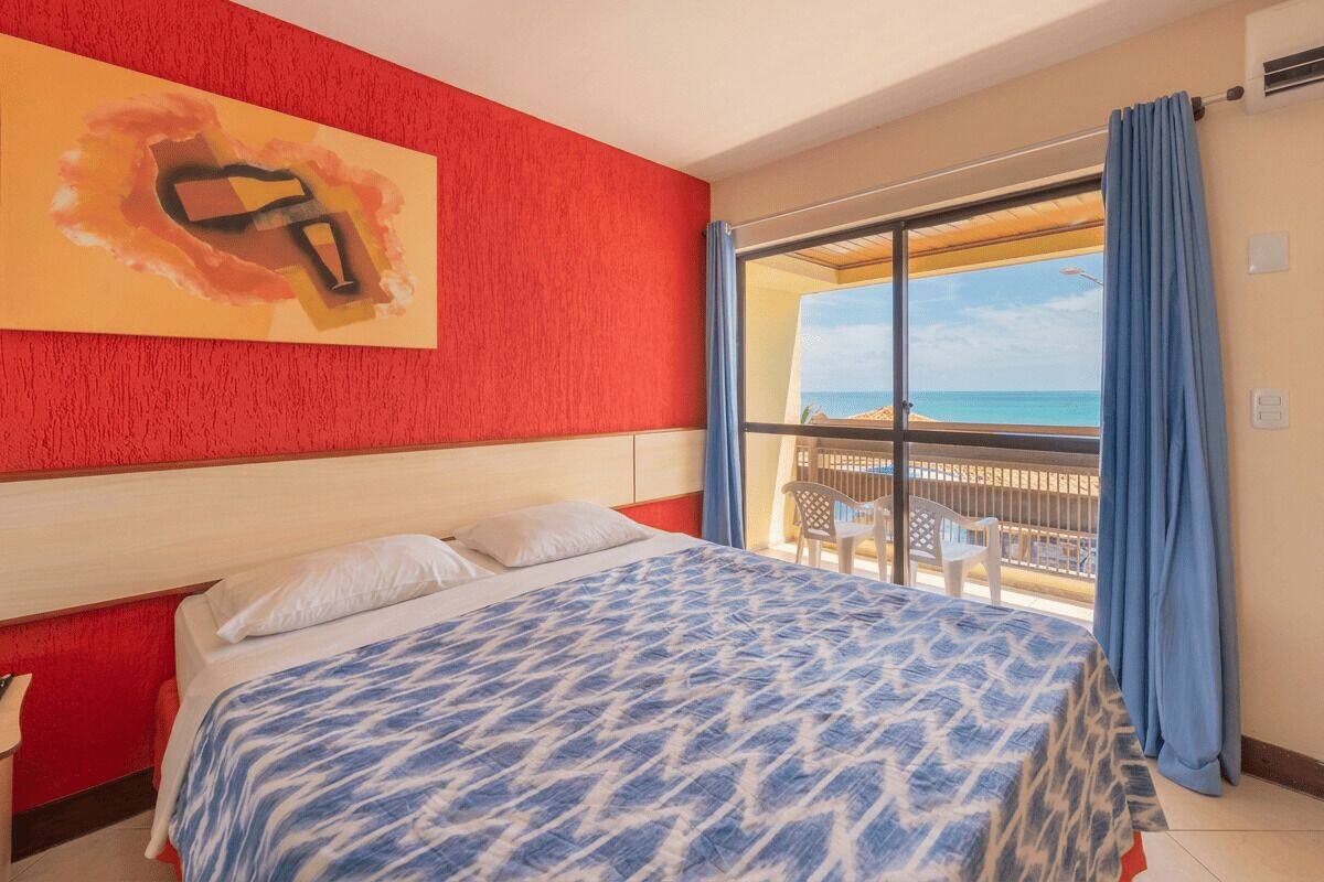 Habitación Deluxe, lanai, vista a la playa | Caja de seguridad en la habitación y escritorio
