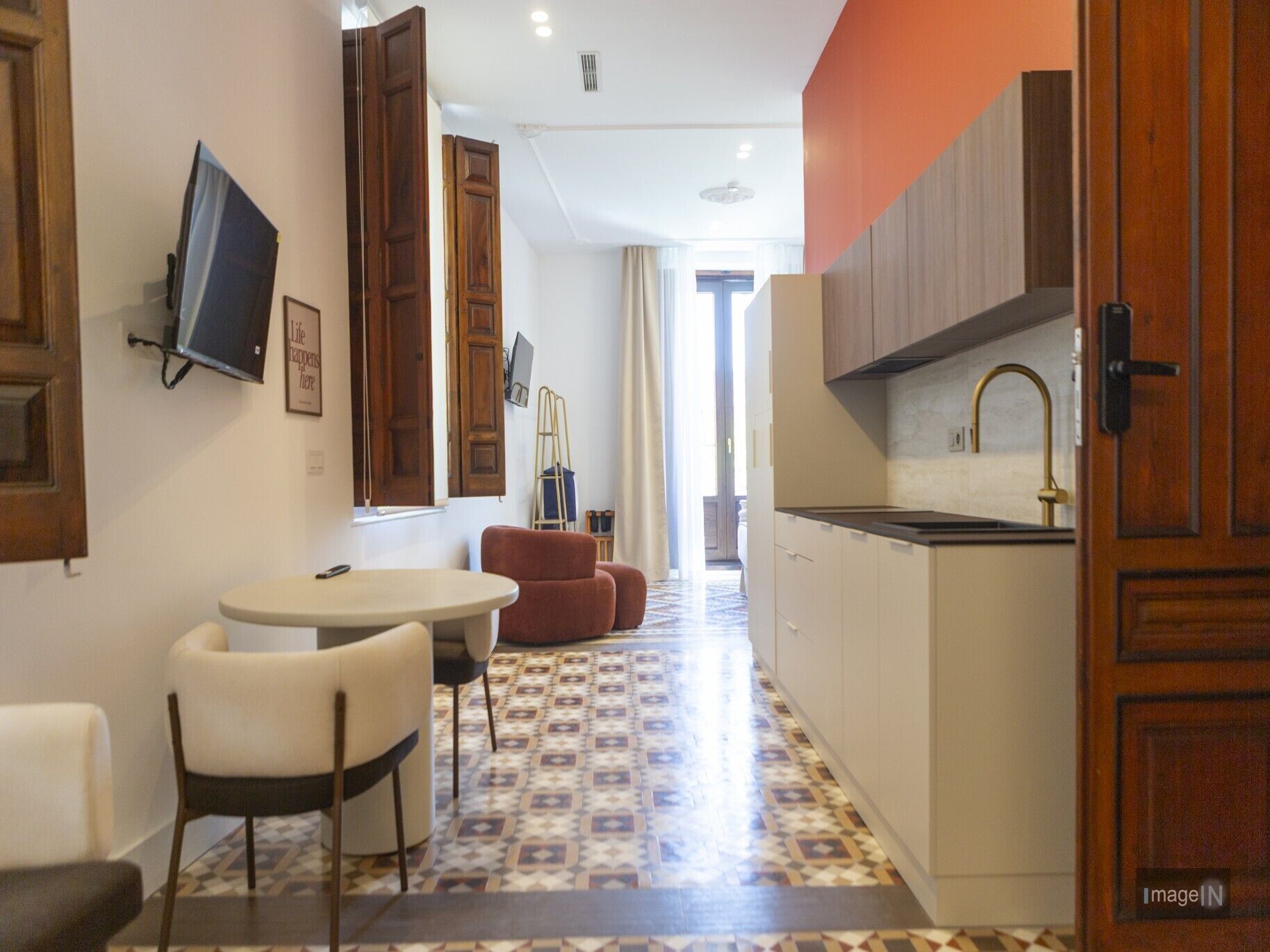 Suite Deluxe, vistas a la ciudad | Restauración