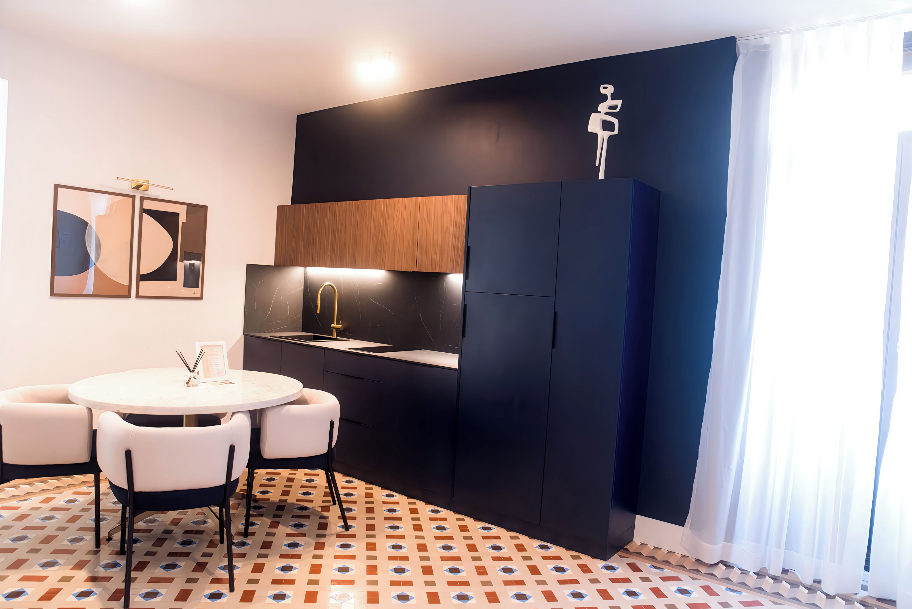 Suite, terraza | Zona de estar | Smart TV de 54 pulgadas con canales digitales, suelo radiante