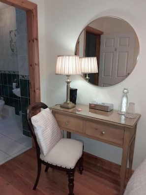 Chambre Simple Deluxe, vue ville | Salle de bain