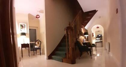 Woodhaven Manor