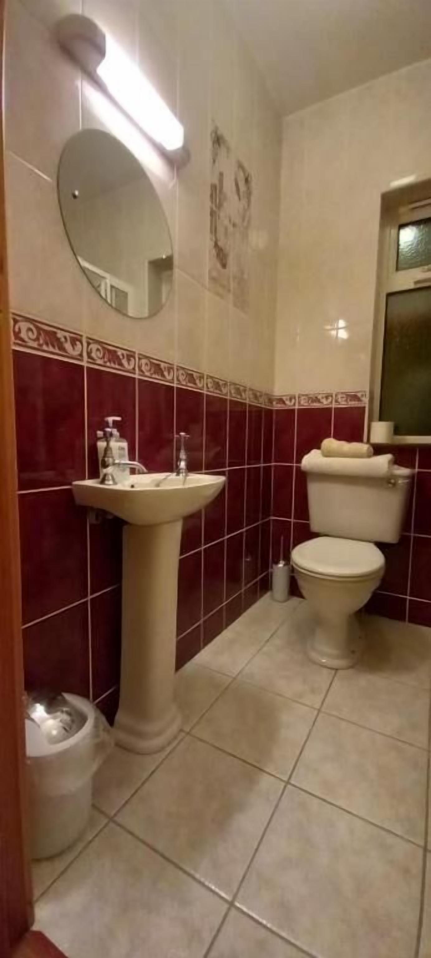Deluxe Single Room, City View | Bathroom