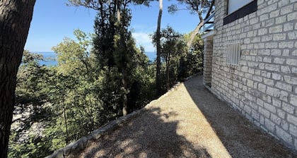 S374 – Sirolo, one-bedroom apartment with an exclusive sea view