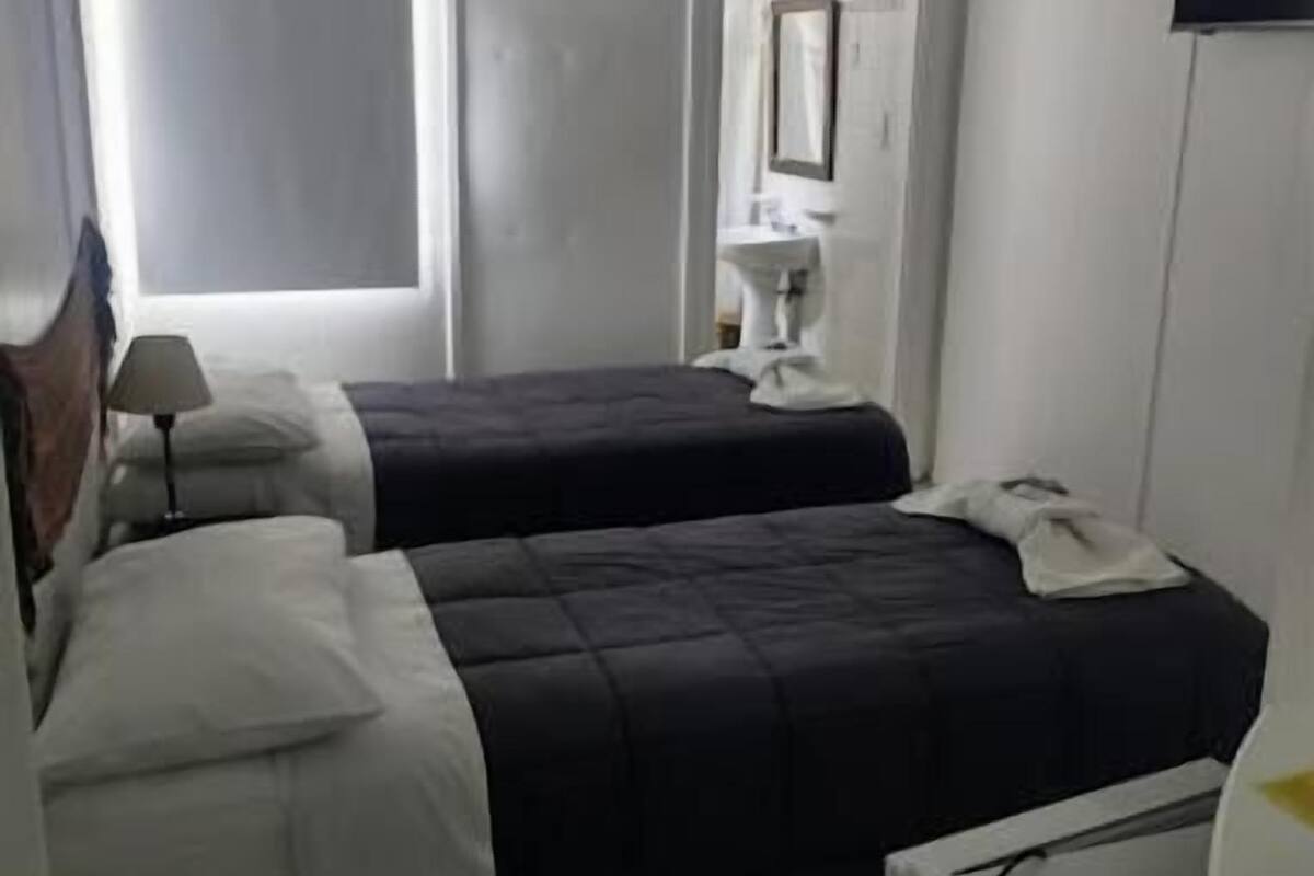 Caja de seguridad en la habitación