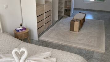 1 chambre, fer et planche à repasser, Wi-Fi gratuit, draps fournis