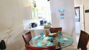 Dining - Vuemont Resort and Villas (Speightstown)