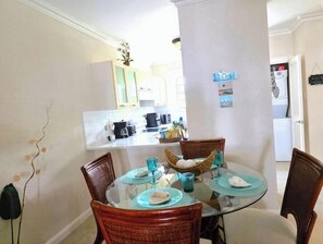 Dining - Vuemont Resort and Villas (Speightstown)