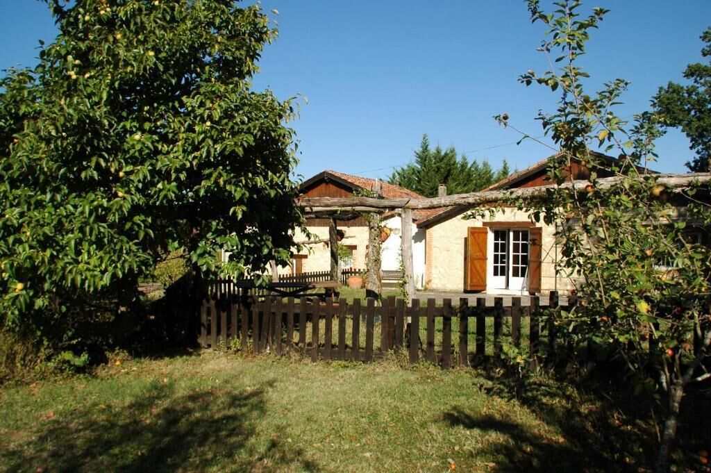 Basic House, Patio, Garden View | Exterior