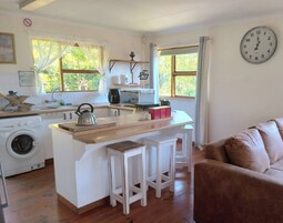 Casa, 2 habitaciones, balcón | Interior