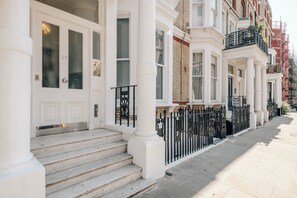 Front of property - The Cheniston by Nestor (London)