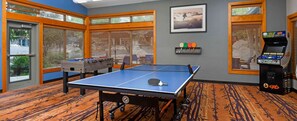 Games room - 2-bedroom condo in beautiful McCall with Indoor pool, hot tub and fitness room (McCall)