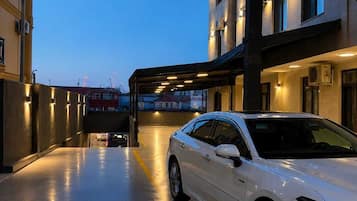 Free self-parking, free valet parking