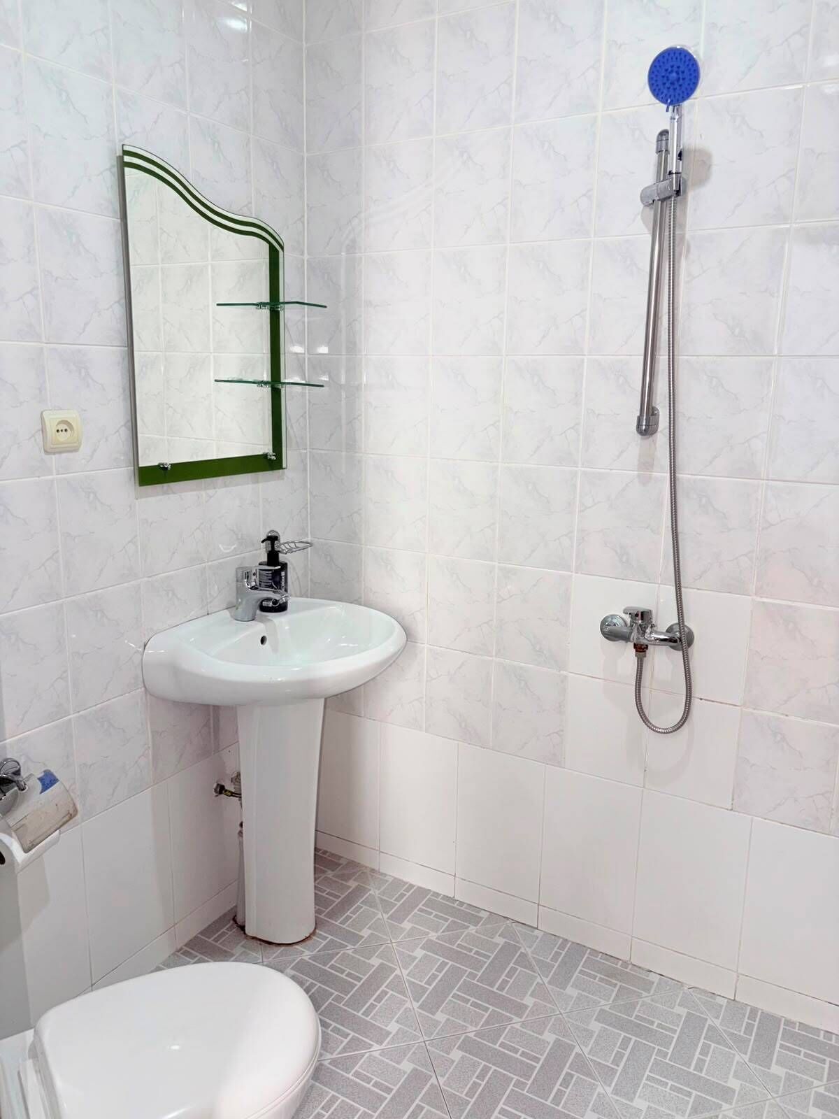 Deluxe Double or Twin Room, Balcony, Mountain View | Bathroom | Separate bathtub and shower, hydromassage showerhead