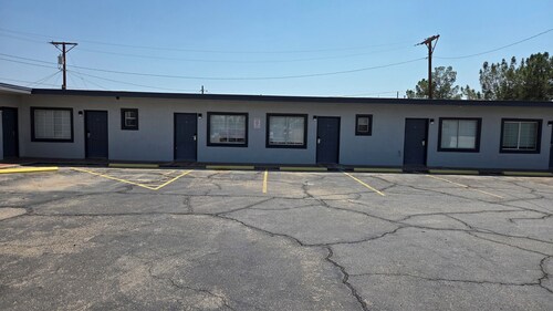 Flamingo Motel
