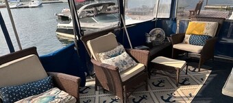 Boldt's Fair Lady Houseboat