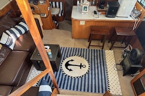 Lobby - Boldt's Fair Lady Houseboat (Alexandria Bay)