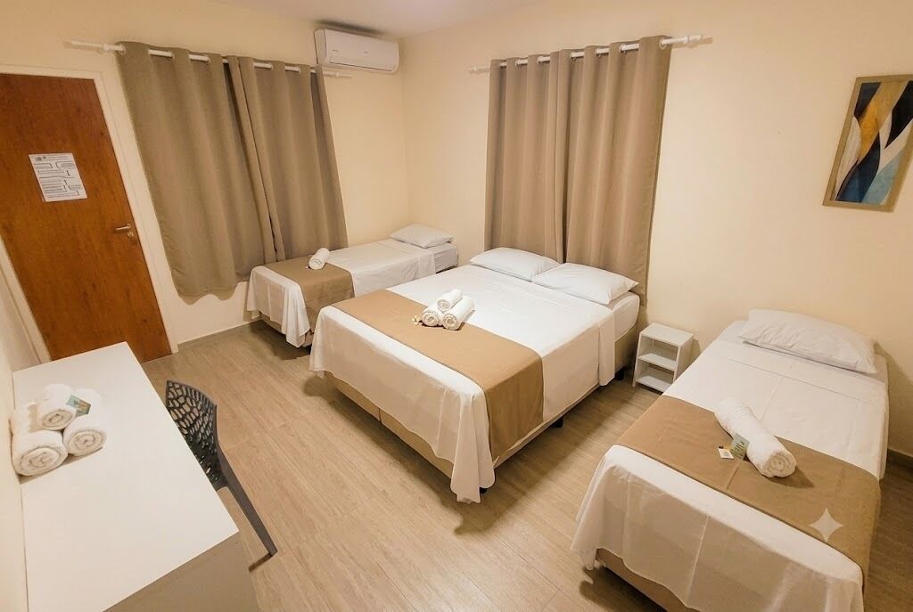Kamar Quadruple | Meja kerja dan Wi-Fi gratis