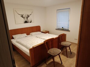Room - Vrbo Property (Reich)