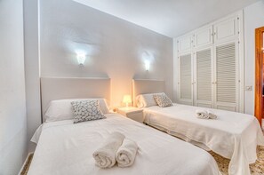 3 Schlafzimmer, Bügeleisen/Bügelbrett, kostenloses WLAN, Bettwäsche