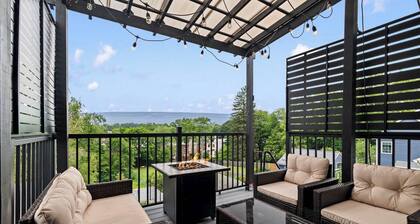 2BDR Penthouse | Downtown Ardmore | Deck | Parking