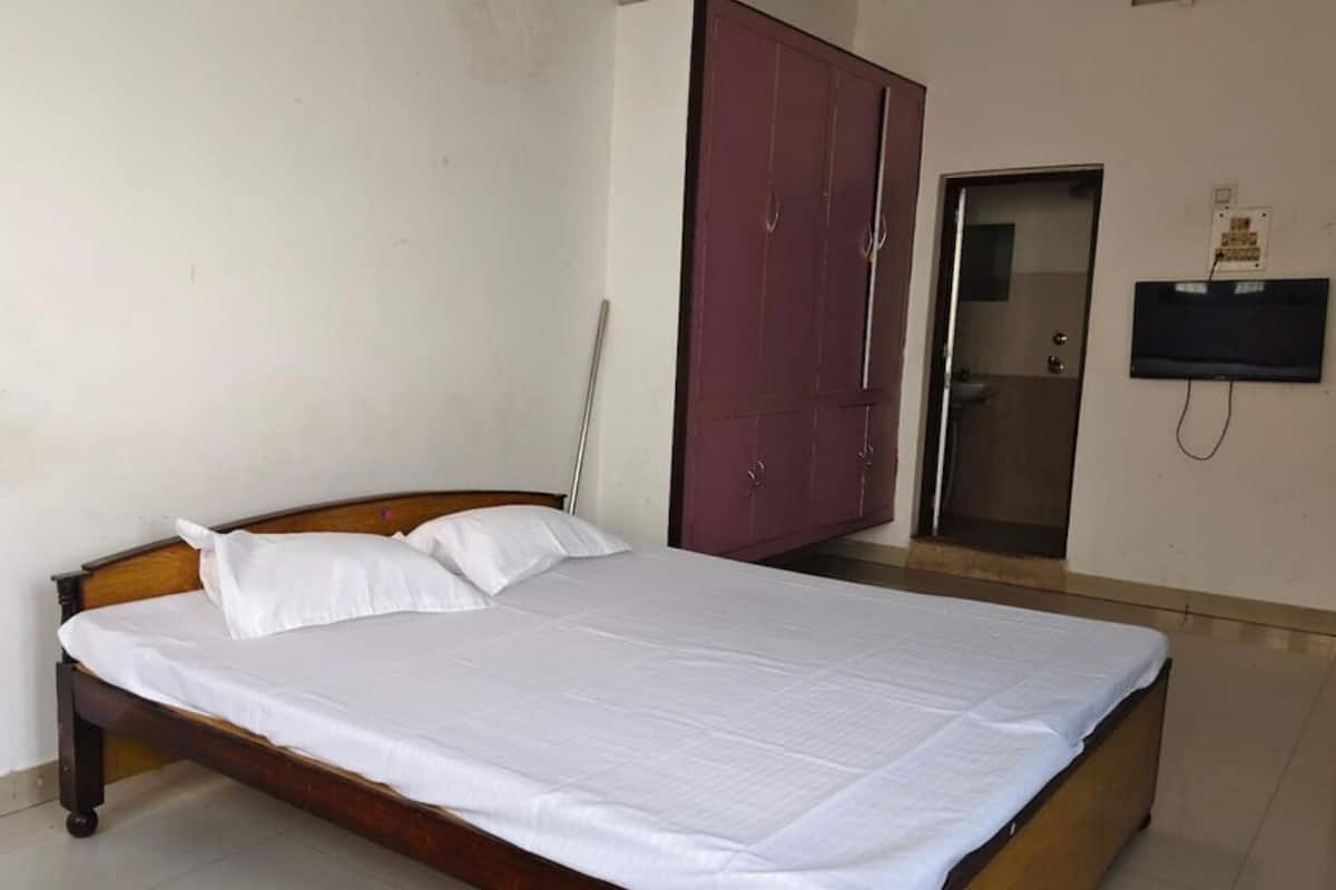 Room, 1 Double Bed | Free WiFi