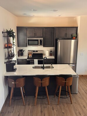 Private kitchen - NewCabin, Pools, Lazy River, Private HotTub, Firepit, near Branson, BigCedar (Hollister)