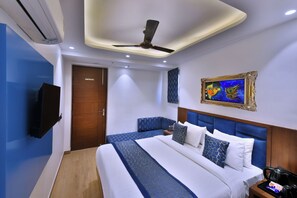 Superior Double Room - Hotel Namaskar (New Delhi)