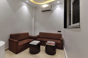 Interior - Hotel Namaskar (New Delhi)