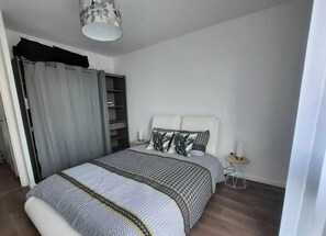 Unclassified image, 5 of 7, button - Apartment with a garden for 4–6 people (Othis)