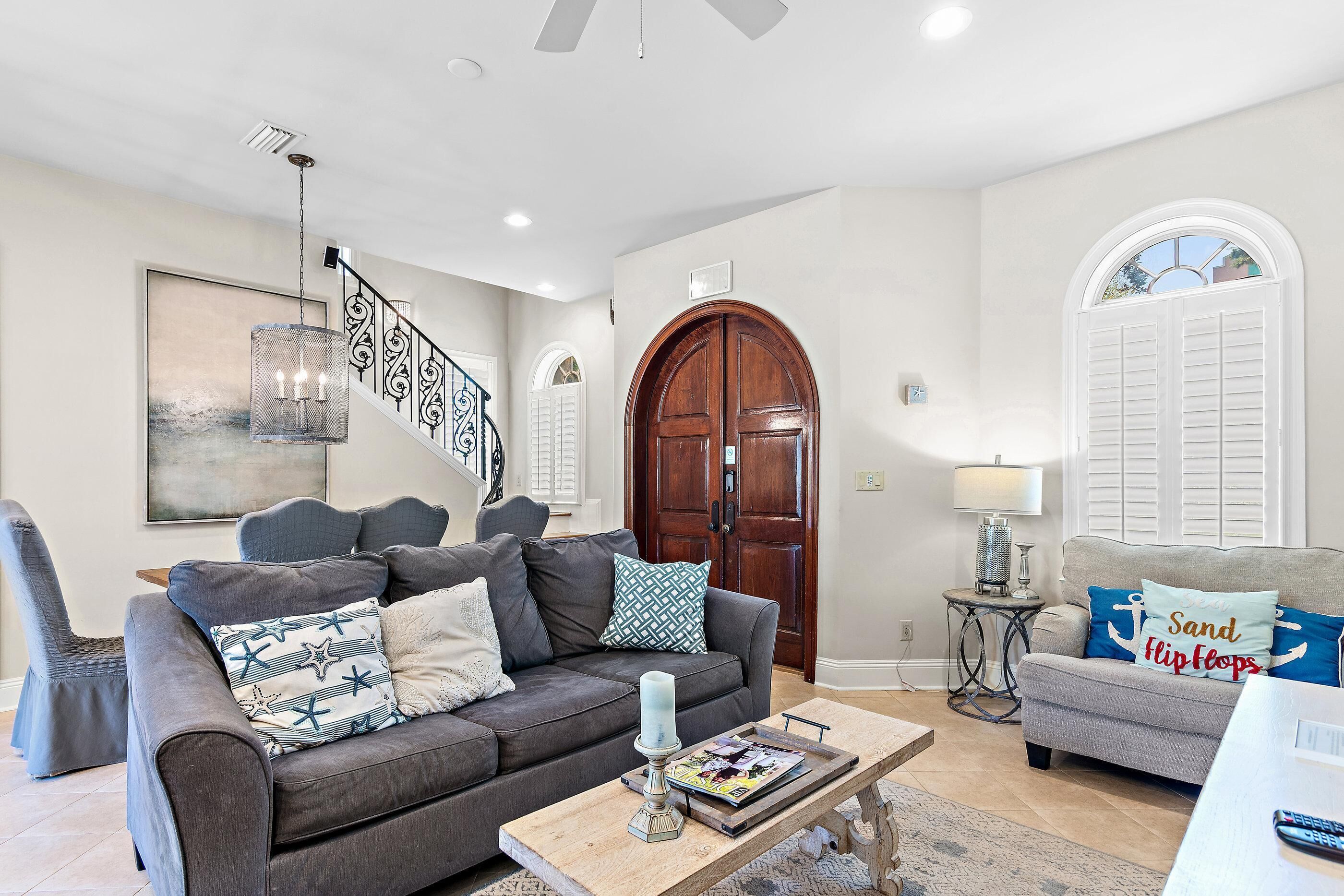 House, Multiple Beds (Villa Mirabella) | Living area