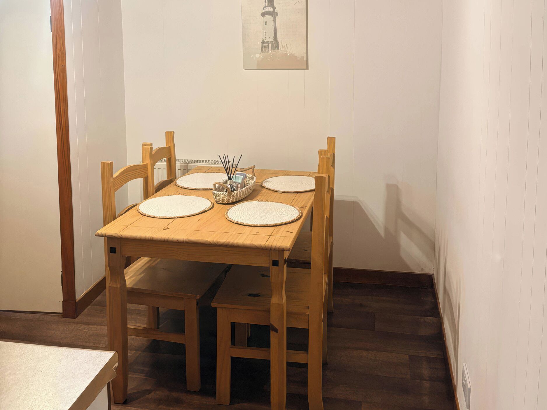 Cottage | Dining