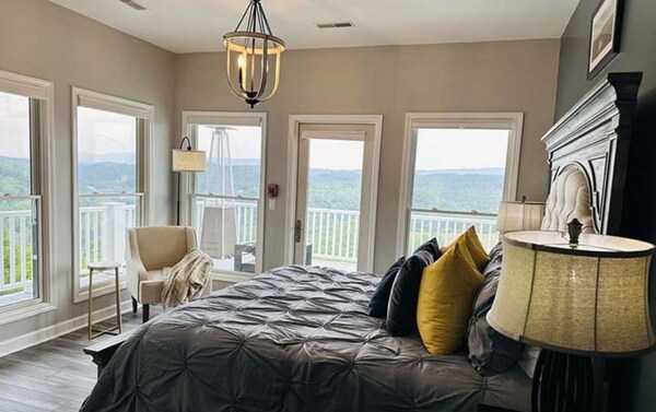 Lilly Valley Inn - Pembroke, VA