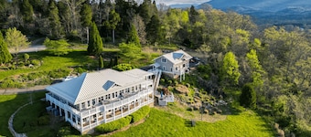 Lilly Valley Inn