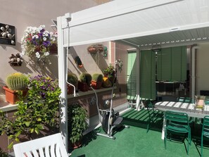 Outdoor dining - B&B Imagine  (Bari)